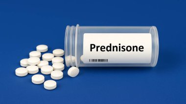 İltihap tedavisinde kullanılan prednizon hapları, otoimmün hastalıklar ve alerjik durumlar, kortikosteroid sınıfı.