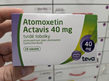 Prag, Çek Cumhuriyeti-9 Temmuz 2024: Atomoxetin Actavis kutusu Atomoxetine aktif maddeyle Mylan tarafından ADHD, dikkat eksikliği hiperaktivite bozukluğu ve itici güç sorunu tedavisinde kullanıldı