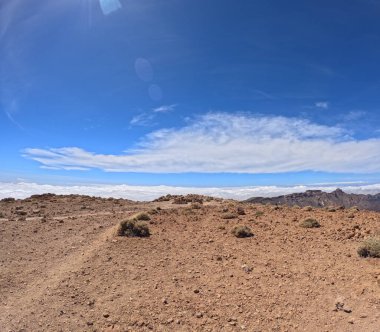Tenerife Panorama manzarası, İspanya 'nın Kanarya Adaları' ndaki Tenerife Adası 'ndaki yürüyüş gezilerinden güzel doğa manzaralı dağlar.