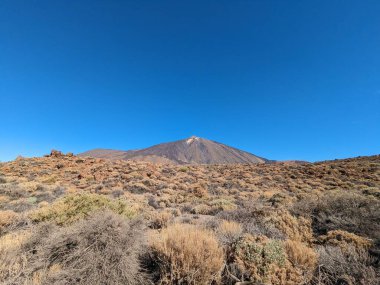 Tenerife Panorama manzarası, İspanya 'nın Kanarya Adaları' ndaki Tenerife Adası 'ndaki yürüyüş gezilerinden güzel doğa manzaralı dağlar.
