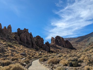 Tenerife Panorama manzarası, İspanya 'nın Kanarya Adaları' ndaki Tenerife Adası 'ndaki yürüyüş gezilerinden güzel doğa manzaralı dağlar.