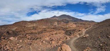 Tenerife Panorama manzarası, İspanya 'nın Kanarya Adaları' ndaki Tenerife Adası 'ndaki yürüyüş gezilerinden güzel doğa manzaralı dağlar.