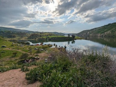 Wadi Zahar, Ürdün 'ün Irbid bölgesinde yer alan bir vadidir. Umm Qais 'den Ürdün yolunda yürümek, dağ manzarası