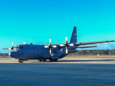 Portekiz Hava Kuvvetleri: Gökyüzünde hassasiyet ve gururla süzülen bir güç ve yiğitlik sembolü.