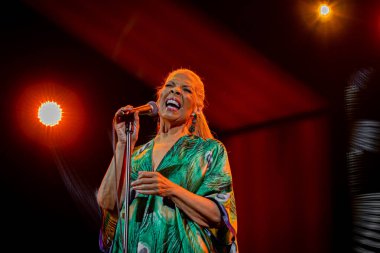Caz Festivali 2023, Endonezya Jakarta 'da Patti Austin Şarkı Söylüyor