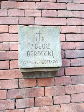 Zamosc 'ta Rotunda, askeri mezarlık ve Nazi zulmünün anıtı. Nisan 2023 Polonya