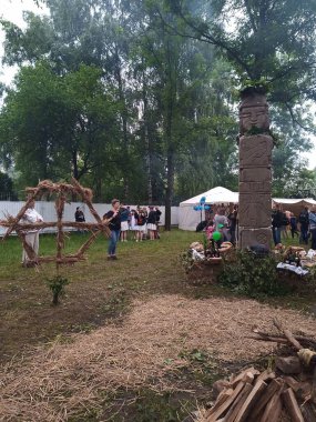 Krasnystaw 'da Palinocka Krasnystaw Halk Merkezi tarafından düzenlenen geleneksel Kupala gecesi kutlamaları. 17 Haziran 2023
