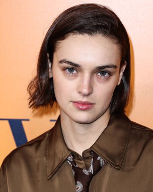 Amerikalı aktris Ava Capri, 25 Ekim 2022 'de Beverly Hills, Los Angeles, Kaliforniya, ABD' de düzenlenen 468 North Rodeo Drive 'da düzenlenen Veuve Clicquot 250. Yıldönümü Kültür Sergisi' ne geldi..