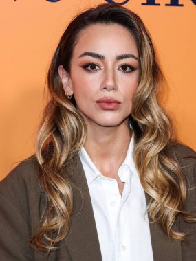 Amerikalı aktris ve şarkıcı Chloe Bennet, 25 Ekim 2022 'de Beverly Hills, Los Angeles, Kaliforniya, ABD' de düzenlenen 468 North Rodeo Drive 'daki Veuve Clicquot 250. Yıldönümü Kültür Sergisi' ne geldi..