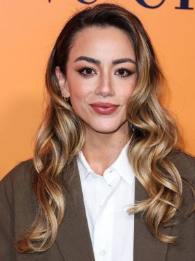 Amerikalı aktris ve şarkıcı Chloe Bennet, 25 Ekim 2022 'de Beverly Hills, Los Angeles, Kaliforniya, ABD' de düzenlenen 468 North Rodeo Drive 'daki Veuve Clicquot 250. Yıldönümü Kültür Sergisi' ne geldi..