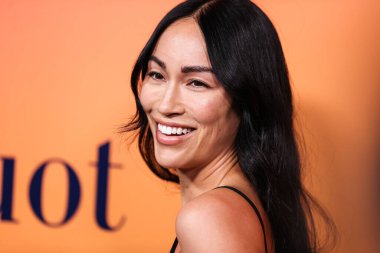 Amerikalı yönetici Stephanie Shepherd, Veuve Clicquot 250. Yıldönümü Solaire Kültür Sergisi açılışına 25 Ekim 2022 'de Beverly Hills, Los Angeles, Kaliforniya, ABD' de düzenlenen 468 North Rodeo Drive 'da geldi..