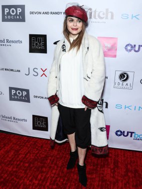Amerikalı aktris ve şarkıcı Taryn Manning, 28 Ekim 2022 'de Beverly Hills, Los Angeles, Kaliforniya, ABD' deki SLS Hotel Beverly Hills 'de düzenlenen Boo2Zorbalık' ın 4.. 