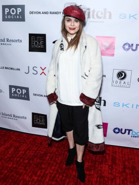 Amerikalı aktris ve şarkıcı Taryn Manning, 28 Ekim 2022 'de Beverly Hills, Los Angeles, Kaliforniya, ABD' deki SLS Hotel Beverly Hills 'de düzenlenen Boo2Zorbalık' ın 4.. 