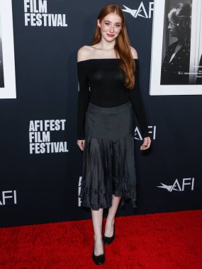 Aktris Madeline Ford, 2 Kasım 2022 'de Hollywood, Los Angeles, Kaliforniya, ABD' deki TCL Çin Tiyatrosu IMAX 'ta düzenlenen' Selena Gomez: My Mind And Me 'adlı Apple' ın Dünya Açılış Gecesi Festivali 'ne geldi.