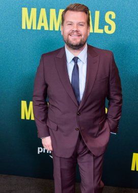 İngiliz komedyen, aktör, şarkıcı ve televizyon sunucusu James Corden, 2 Kasım 2022 'de Batı Hollywood EDITION Hotel' de düzenlenen Amazon Prime Video 'nun' Mammals 'sezonunun Los Angeles Premiere' ine geldi.