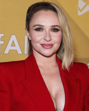 Hayden Panettiere, Los Angeles Pasifik Tasarım Merkezi 'nde düzenlenen 2022 amfAR galasına 3 Kasım 2022' de Batı Hollywood, Los Angeles, ABD 'de ulaşır..