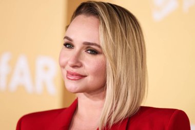 Hayden Panettiere, Los Angeles Pasifik Tasarım Merkezi 'nde düzenlenen 2022 amfAR galasına 3 Kasım 2022' de Batı Hollywood, Los Angeles, ABD 'de ulaşır..