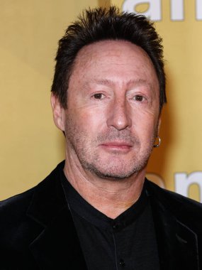 Julian Lennon, 3 Kasım 2022 'de Batı Hollywood, Los Angeles, ABD' deki Pasifik Tasarım Merkezi 'nde düzenlenen 2022 amfAR galasına geldi.. 