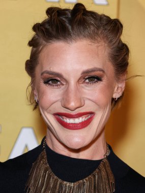 Katee Sackhoff, Los Angeles Pasifik Tasarım Merkezi 'nde düzenlenen 2022 amfAR galasına 3 Kasım 2022' de Batı Hollywood, Los Angeles, ABD 'de ulaşır.. 