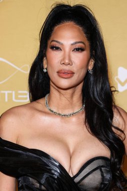 Kimora Lee Simmons, Los Angeles 'taki 2022 amfAR galasına 3 Kasım 2022' de Batı Hollywood, Los Angeles, ABD 'deki Pasifik Tasarım Merkezi' nde ulaştı.. 
