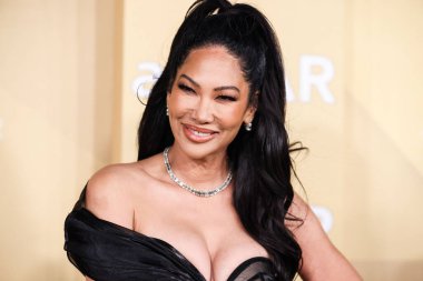 Kimora Lee Simmons, Los Angeles 'taki 2022 amfAR galasına 3 Kasım 2022' de Batı Hollywood, Los Angeles, ABD 'deki Pasifik Tasarım Merkezi' nde ulaştı.. 