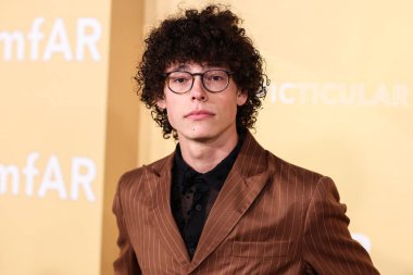 Reece Feldman, Los Angeles 'taki 2022 amfAR galasına 3 Kasım 2022' de Batı Hollywood, Los Angeles, ABD 'deki Pacific Design Center' da ulaştı.. 