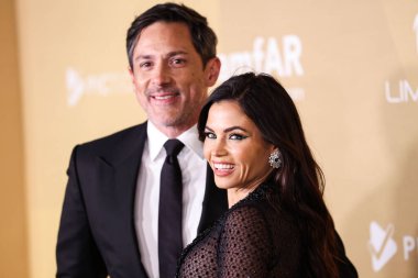 Steve Kazee ve kız arkadaşı Jenna Dewan, Los Angeles 'taki 2022 amfAR galasına 3 Kasım 2022' de Batı Hollywood, Los Angeles, ABD 'de düzenlenen Pasifik Tasarım Merkezi' ne geldiler.. 