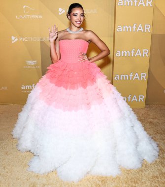 Tinashe, Los Angeles Pasifik Tasarım Merkezi 'nde düzenlenen 2022 amfAR Galası' na 3 Kasım 2022 'de Batı Hollywood, Los Angeles, ABD' de ulaştı.. 