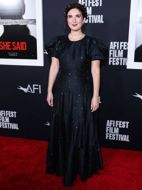 Laura Madden, 4 Kasım 2022 'de Hollywood, Los Angeles, Kaliforniya, ABD' deki TCL Çin Tiyatrosu IMAX 'te düzenlenen Evrensel Resimler' She Said 'in özel gösterimi olan 2022 AFI Festivali' ne geldi.. 