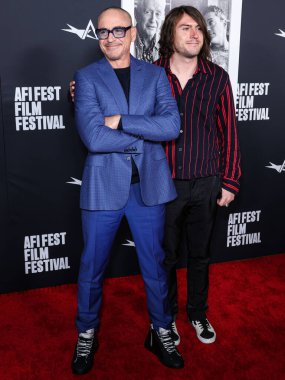 Amerikalı aktör Robert Downey Jr. ve oğlu Indio Falconer Downey, Netflix 'in' Sr 'adlı filminin özel gösterimi olan 2022 AFI Festivali' ne geldiler. 4 Kasım 2022 'de Hollywood, Los Angeles, Kaliforniya, ABD' deki TCL Çin Tiyatrosu IMAX 'te düzenlendi.. 