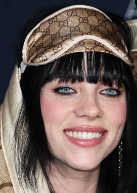 Billie Eilish, Gucci 'nin 5 Kasım 2022' de Los Angeles İlçe Sanat Müzesi 'nde yaptığı 11. LACMA Sanat + Film Galası 2022' ye geldi..