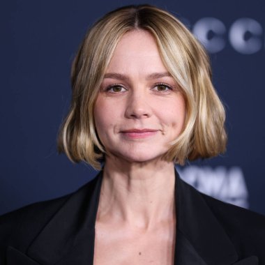 Carey Mulligan, Gucci 'nin 5 Kasım 2022' de Los Angeles İlçe Sanat Müzesi 'nde düzenlediği 11. LACMA Sanat + Film Galası 2022' ye geldi..