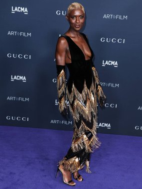 Jodie Turner-Smith, Gucci 'nin 5 Kasım 2022' de Los Angeles İlçe Sanat Müzesi 'nde düzenlediği 11. LACMA Sanat + Film Galası 2022' ye geldi..