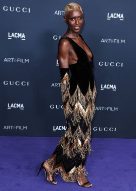 Jodie Turner-Smith, Gucci 'nin 5 Kasım 2022' de Los Angeles İlçe Sanat Müzesi 'nde düzenlediği 11. LACMA Sanat + Film Galası 2022' ye geldi..