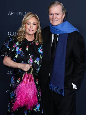 Kathy Hilton ve kocası Richard Hilton, Gucci 'nin 5 Kasım 2022' de Los Angeles İlçe Sanat Müzesi 'nde sunduğu 11. LACMA Sanat + Film Galası 2022' ye geldiler..
