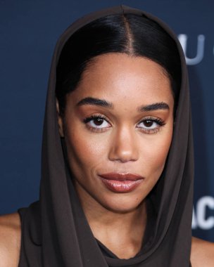 Laura Harrier, 5 Kasım 2022 'de Los Angeles County Sanat Müzesi' nde düzenlenen Gucci tarafından sunulan 11. LACMA Sanat + Film Galası 'na geldi..
