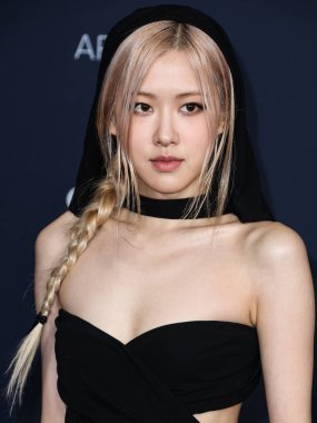 Korean-New Zealand singer and dancer Ros (Roseanne Pak) of BLACKPINK arrives for the 11th Annual LACMA Art + Film Gala 2022 presented by Gucci held at the Los Angeles County Museum of Art on November 5, 2022 in Los Angeles, California,  United States clipart