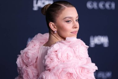 Sydney Sweeney, 5 Kasım 2022 'de Los Angeles County Sanat Müzesi' nde düzenlenen Gucci tarafından sunulan 11. Geleneksel LACMA Sanat + Film Galası 'na geliyor..