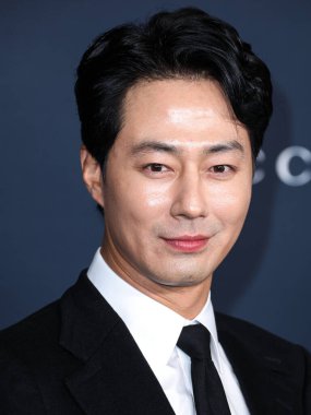 Zo In-sung, Gucci 'nin 5 Kasım 2022' de Los Angeles İlçe Sanat Müzesi 'nde yaptığı 11. LACMA Sanat + Film Galası' na geldi..