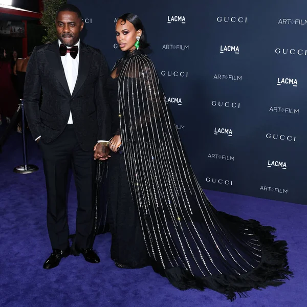 Idris Elba和妻子Sabrina Dhowre Elba参加了由Gucci于2022年11月5日在美国加利福尼亚州洛杉矶县艺术博物馆举办的第11届Lacma艺术 电影节 — 图库照片