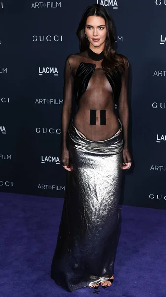 Kendall Jenner Arriva All Undicesimo Gala Annuale Lacma Art Film — Foto Stock