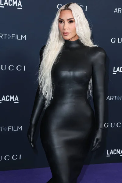 2022年11月5日 身穿Balenciaga服装的美国媒体人士 社会名流和商界女性Kim Kardashian出席了在美国洛杉矶县艺术博物馆举行的第11届Lacma艺术 电影节 — 图库照片