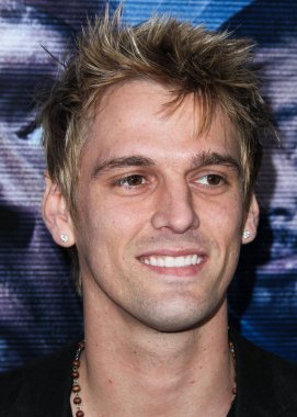 Aaron Carter 34 yaşında öldü. Backstreet Boys 'tan Nick Carter' ın eski çocuk pop şarkıcısı ve küçük kardeşi Aaron Carter 5 Kasım 2022 'de ölü bulundu. Amerikalı rapçi, şarkıcı ve aktör Aaron Carter (Aaron Charles Carter) 