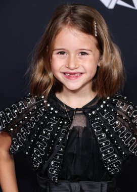 Alina Brace, 6 Kasım 2022 'de Hollywood, Los Angeles, Kaliforniya, ABD' deki TCL Çin Tiyatrosu IMAX 'ta düzenlenen Evrensel Resimlerin Kapanış Gecesi Özel Gösterimi' ne geldi.. 