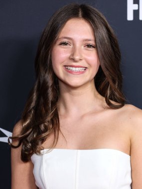 Keeley Karsten, 6 Kasım 2022 'de TCL Çin Tiyatrosu IMAX' ta düzenlenen Universal Pictures 'ın Kapanış Gecesi Özel Gösterimi' ne geldi.. 