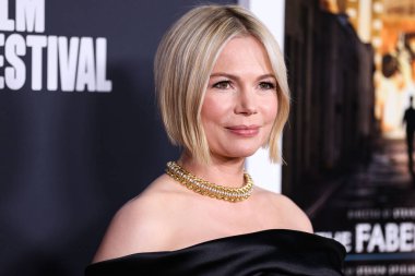 Tiffany ve Co. takılarını takan Amerikalı aktris Michelle Williams, 6 Kasım 2022 'de ABD' nin Hollywood kentinde düzenlenen TCL Çin Tiyatrosu IMAX 'ta düzenlenen Universal Pictures' ın Kapanış Gecesi Özel Gösterimi 'ne geldi.