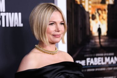 Tiffany ve Co. takılarını takan Amerikalı aktris Michelle Williams, 6 Kasım 2022 'de ABD' nin Hollywood kentinde düzenlenen TCL Çin Tiyatrosu IMAX 'ta düzenlenen Universal Pictures' ın Kapanış Gecesi Özel Gösterimi 'ne geldi.