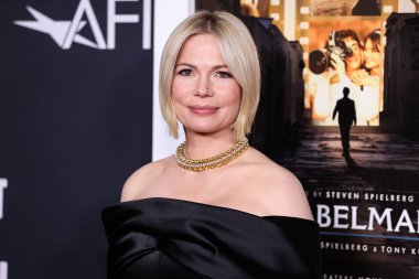 Tiffany ve Co. takılarını takan Amerikalı aktris Michelle Williams, 6 Kasım 2022 'de ABD' nin Hollywood kentinde düzenlenen TCL Çin Tiyatrosu IMAX 'ta düzenlenen Universal Pictures' ın Kapanış Gecesi Özel Gösterimi 'ne geldi.