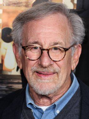 Amerikalı yönetmen, yapımcı ve senarist Steven Spielberg, 6 Kasım 2022 'de Hollywood, ABD' deki TCL Çin Tiyatrosu IMAX 'te düzenlenen Universal Pictures' The Fabelmans 'ın Kapanış Gecesi Özel Gösterimi' ne geldi.