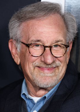 Amerikalı yönetmen, yapımcı ve senarist Steven Spielberg, 6 Kasım 2022 'de Hollywood, ABD' deki TCL Çin Tiyatrosu IMAX 'te düzenlenen Universal Pictures' The Fabelmans 'ın Kapanış Gecesi Özel Gösterimi' ne geldi.